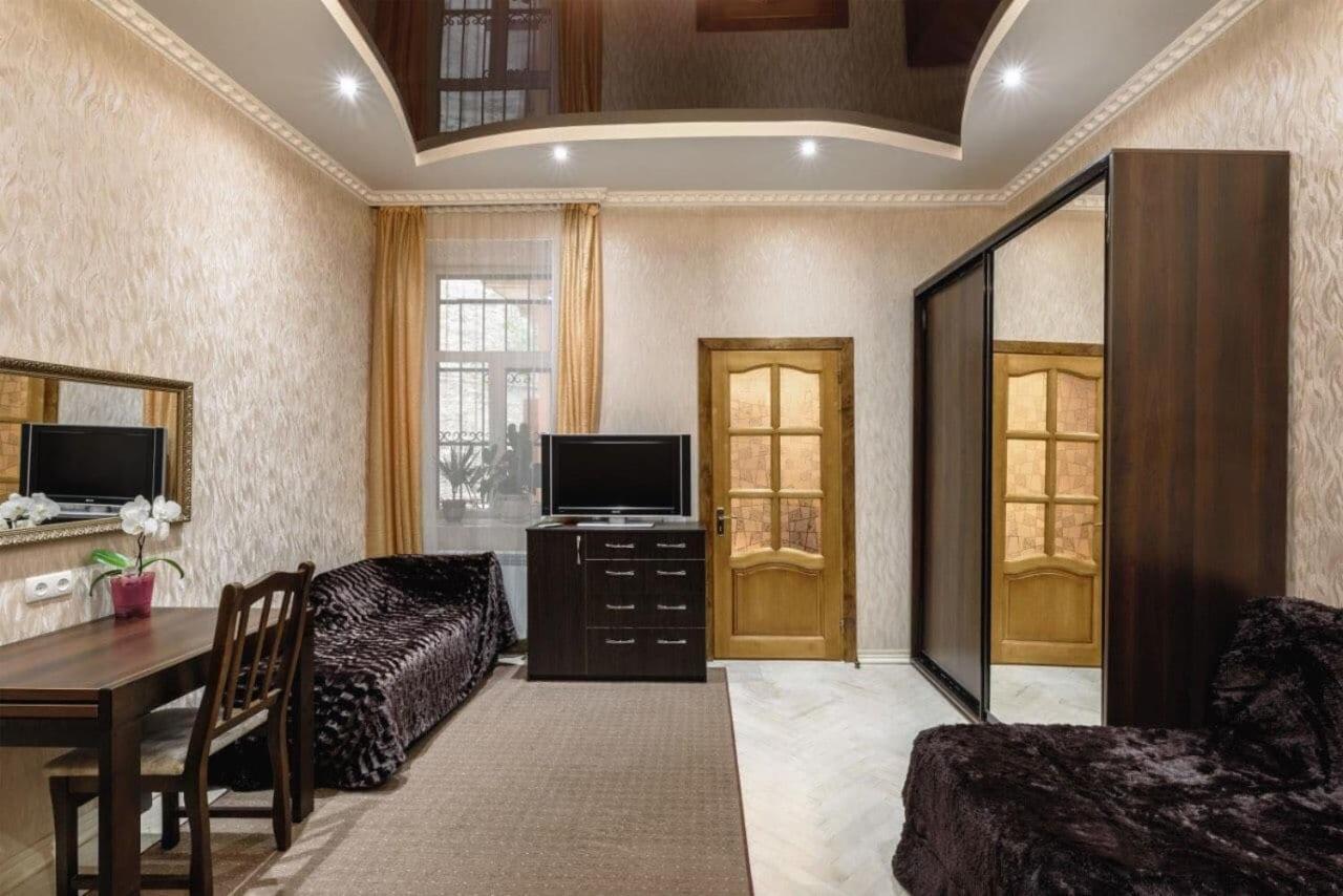 Apartments Stepana Bandery Львів Екстер'єр фото